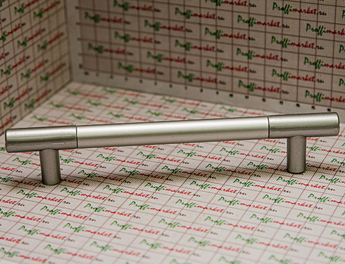 Ручка Рейлинг 96мм пластик (металлик)